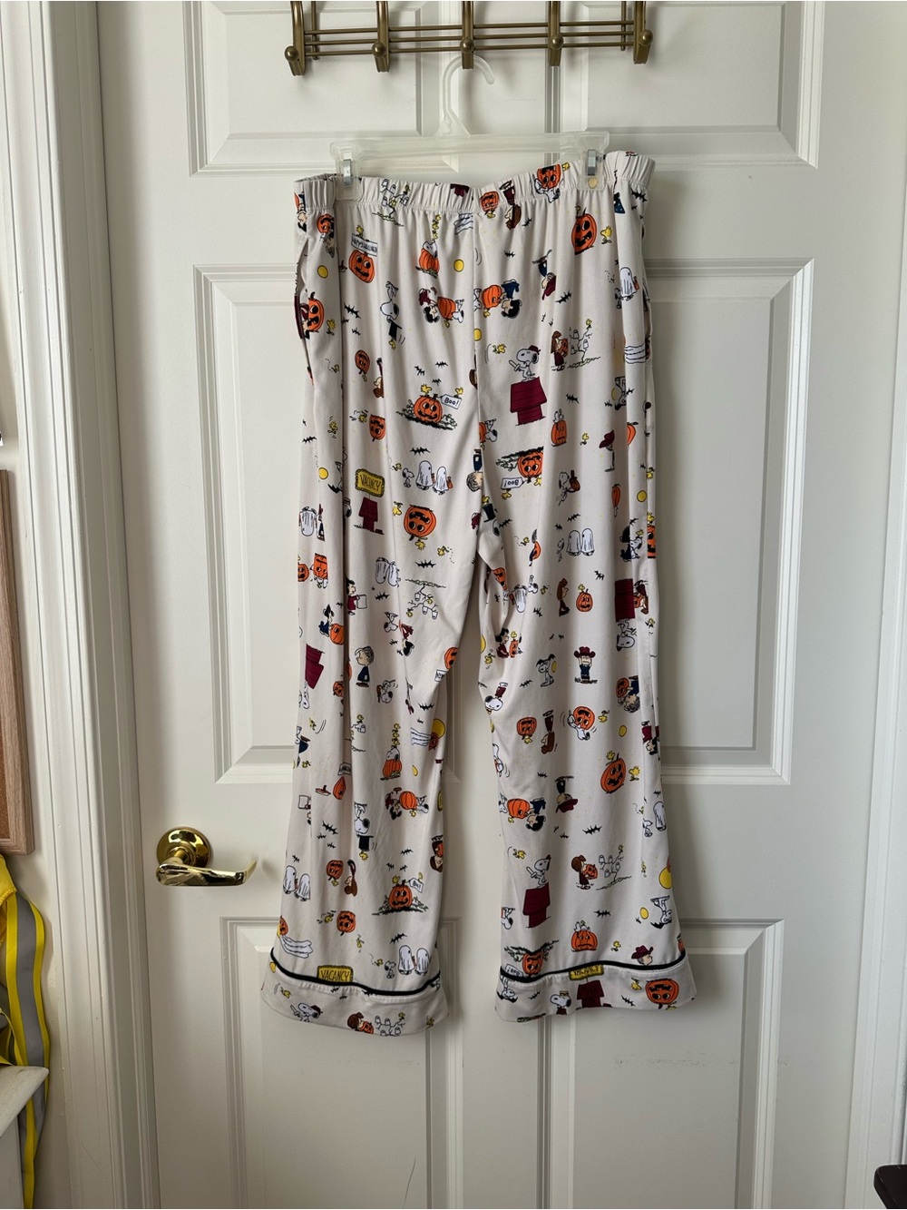 Beauty Sleep Social x Peanuts Halloween Pajama Set Plus Size XXL - Picture 13 of 15